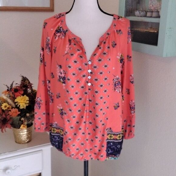 Fig and Flower Top - Picture 1 of 10